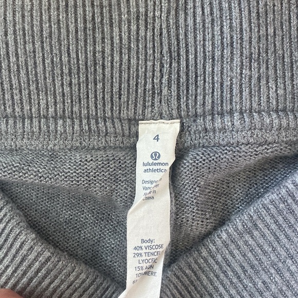 Lululemon Stirrup Yoga Knit Leggings - Picture 3 of 9